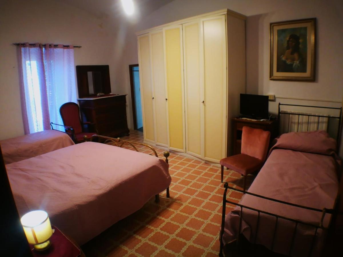 L'Antica Torre Villa Pettorano sul Gizio Kültér fotó